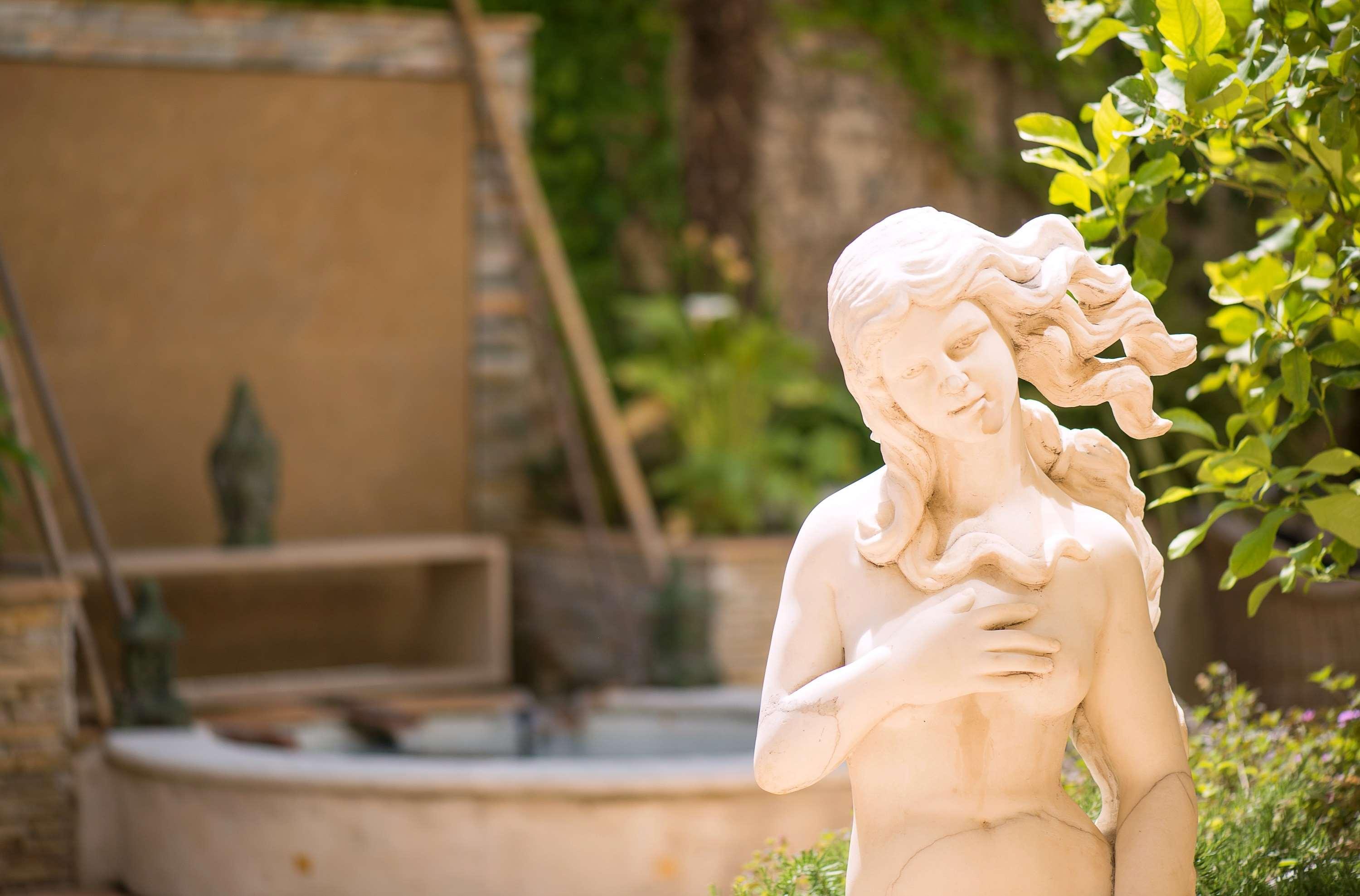 Best Western Premier Le Patio Des Artistes Wellness Jacuzzi Cannes Exterior photo