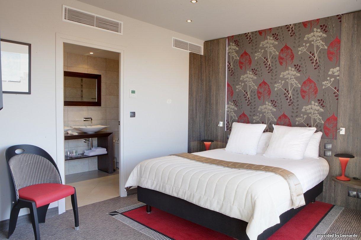 Best Western Premier Le Patio Des Artistes Wellness Jacuzzi Cannes Exterior photo